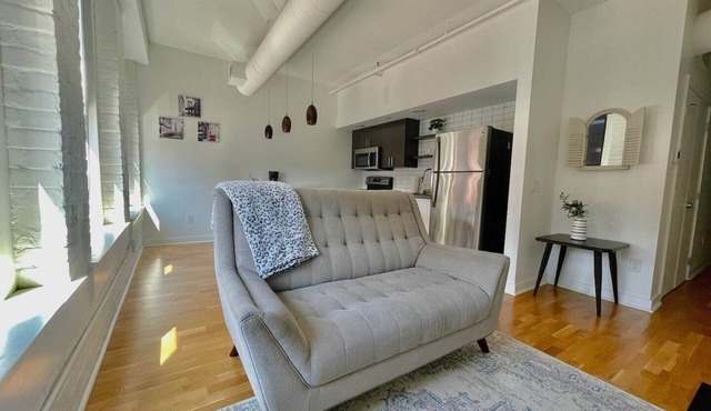 A historic 900 square foot Atrium loft in the heart of the Old Market