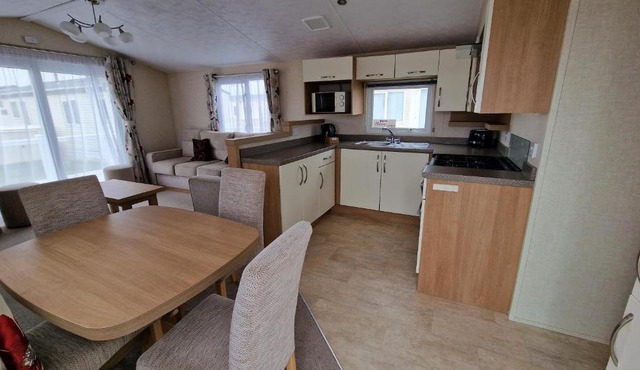 A Holiday Near The Sea - Surf Retreat