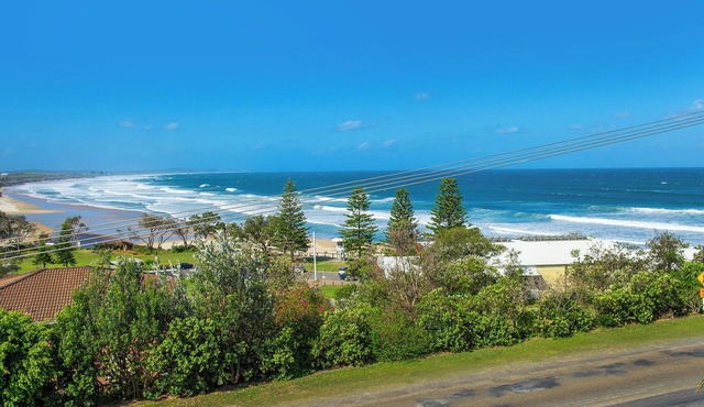 A home away from home.The Bonny Hills Beach House with stunning views