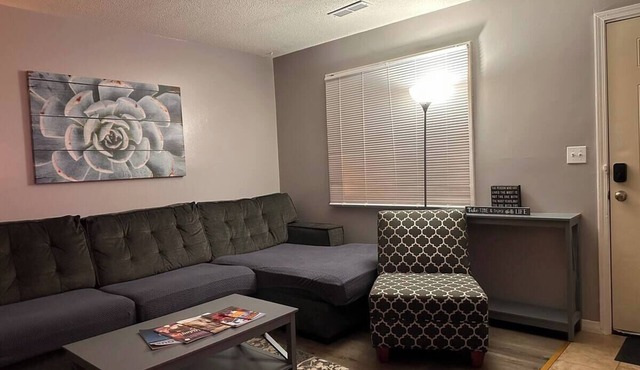 ~A Home Away From Home~Sleeps 8~nn