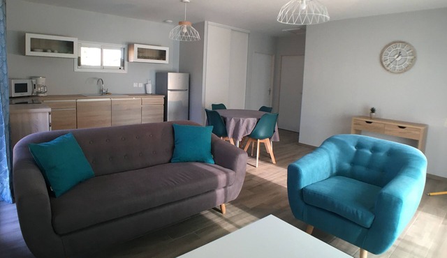 A HOME JUST FOR YOU, CLOSE TO ALL AMENITIES!