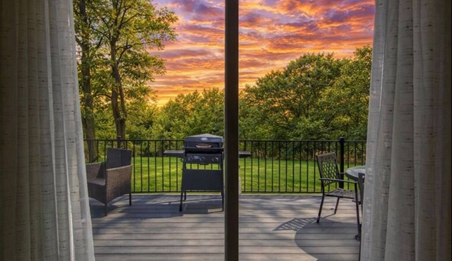A homey haven, perfectly located between the Ark and the Creation Museum.