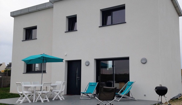 A House on the Dune: access to the beach and the GR34 at 100 from the Dune!