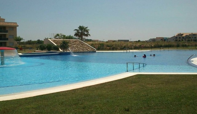 "A JUMP TO PARADISE . HOLIDAYS ALL YEAR ROUND".