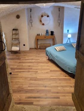 A l'ombre des sentiers