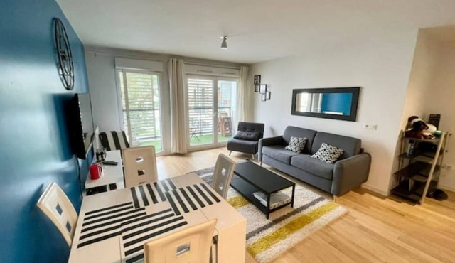 A l'Orée du bois de Vincennes 3 rooms ac balcony