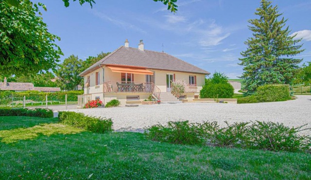 A la croisee des lacs