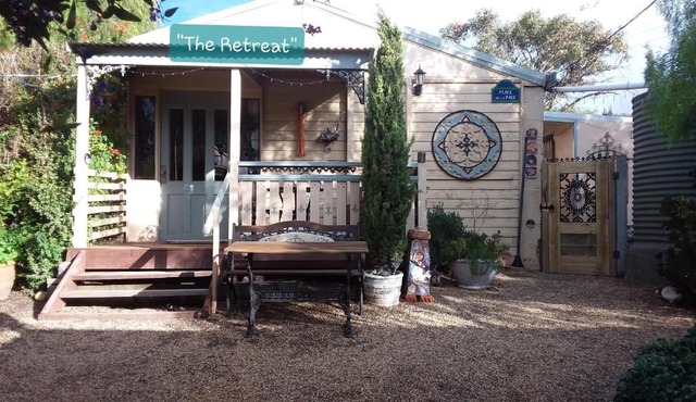 A La Folly The Retreat