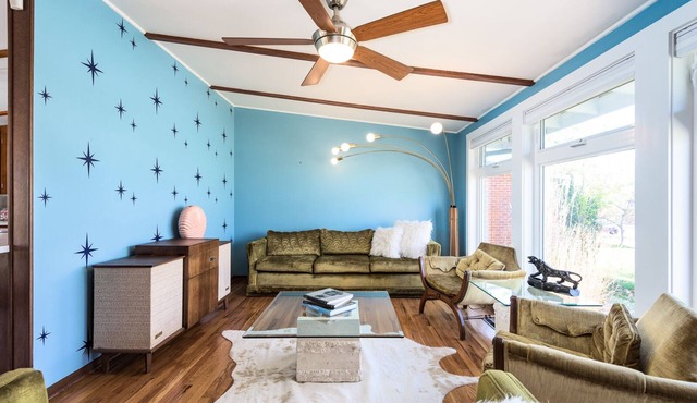 Á La Mod | Single Family House Close to Denver & Boulder | Hot Tub | Sleeps 8