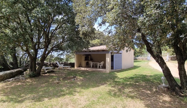 A Leccia - Between Sea & Maquis