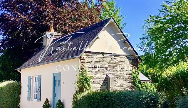 A little cocoon with its own secret garden