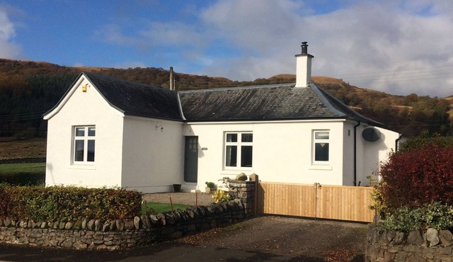 A Little Gem in The West Highlands, Argyll Inveraray Loch Fyne views, sleeps 4