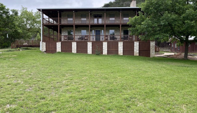 A Little Patch of Heaven in the Texas Hill Country!