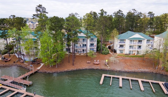 A Little Peace of Lake Martin | 1 Bed, 1 Bath