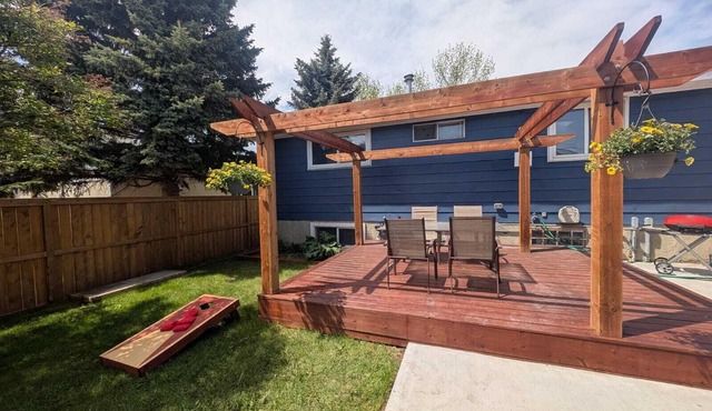 A Little R & R- private sauna & cold/hot plunge