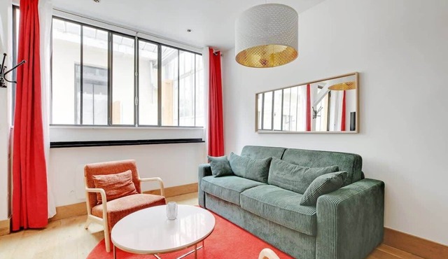 A Lovely Duplex in Montmartre