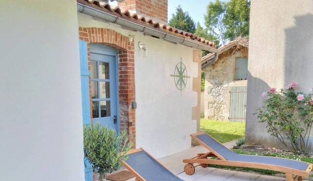 A lovely, hidden gem close to the beautiful town of Confolens.