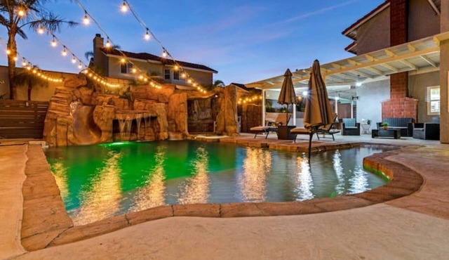 A Lovely Home with a piece of PARADISE!nNOT FOR PARTIES/EVENTS OR GATHERINGS