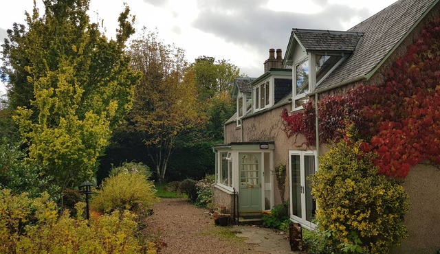 A lovingly Restored Blacksmith's Cottage