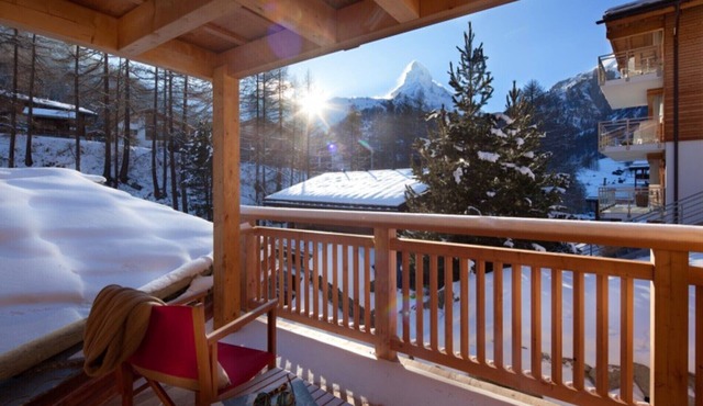 A Luxurious Alpine Escape 1203