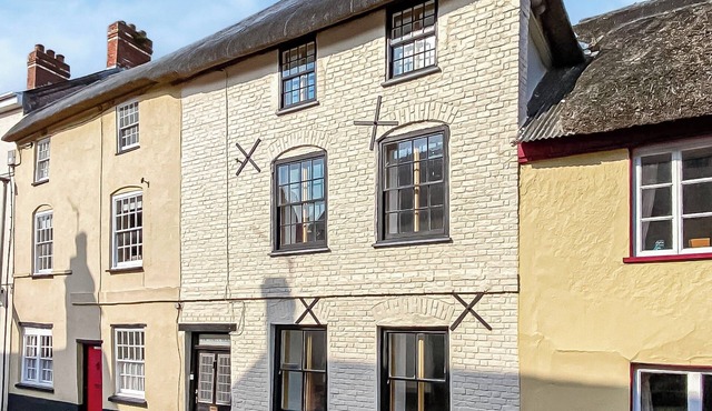 A luxurious Grade II Listed property in the charming town of Chulmleigh.