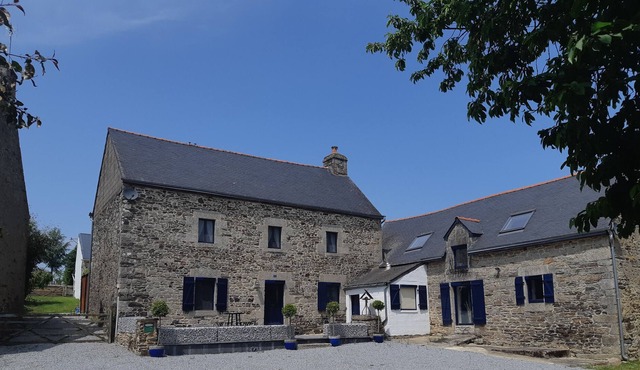 A luxury house in the heart of rural Brittany with indoor heated pool.