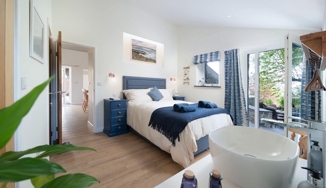 A luxury rural retreat, Barnstaple, perfect for couples and families, set in glorious North Devon