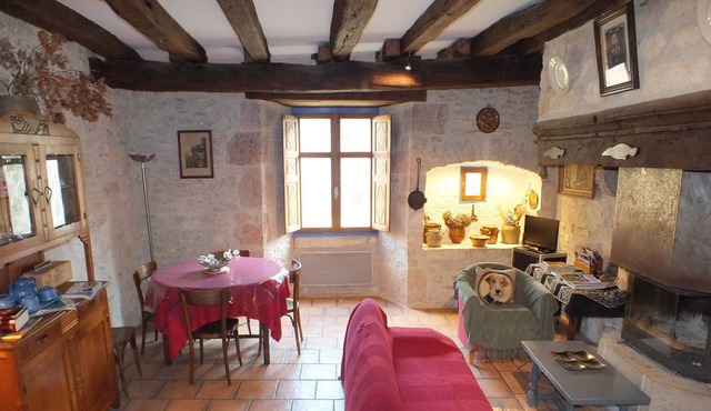 A middle age house in the heart of rocamadour