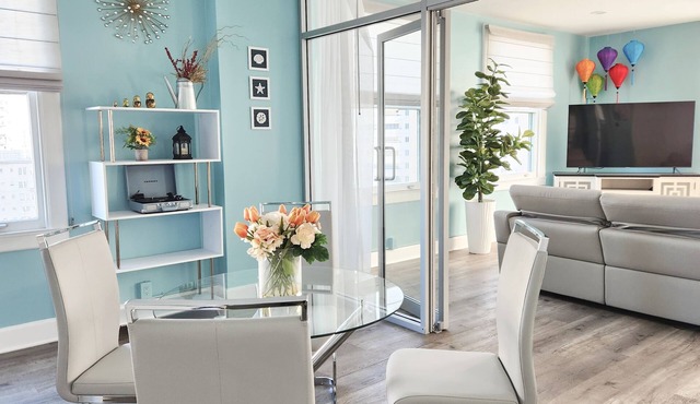A MILLION DOLLAR OCEAN VIEW CONDO
