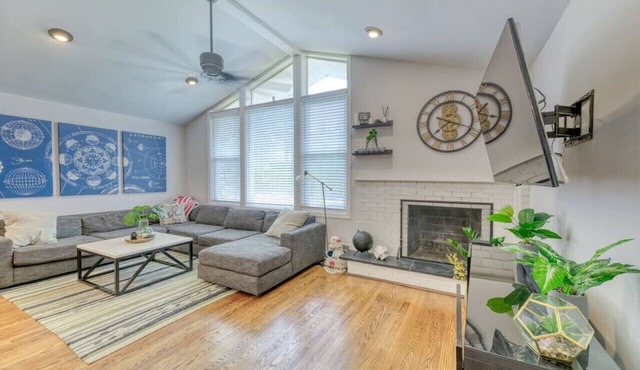 A modern 10-guest bungalow with two parking spots in northeast DC