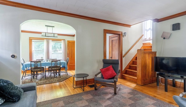 A "Most-Loved" Craftsman home, great location & amenities, A/C, WiFi, parking