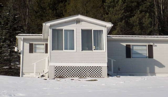 A mountain view! Quaint and quiet!