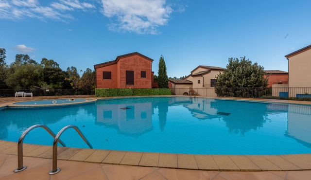 A Muredda di Lozari - One Bedroom Apartment, Sleeps 4