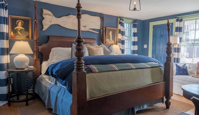 A Mystic Stay as Sweet as Apple Pie!