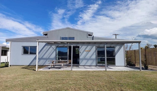 A near new comfortable house by the sea