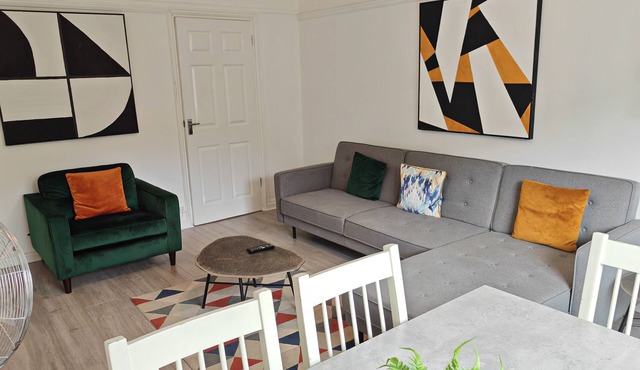 A Nice Apartment in Central London, Great For Sightseeing