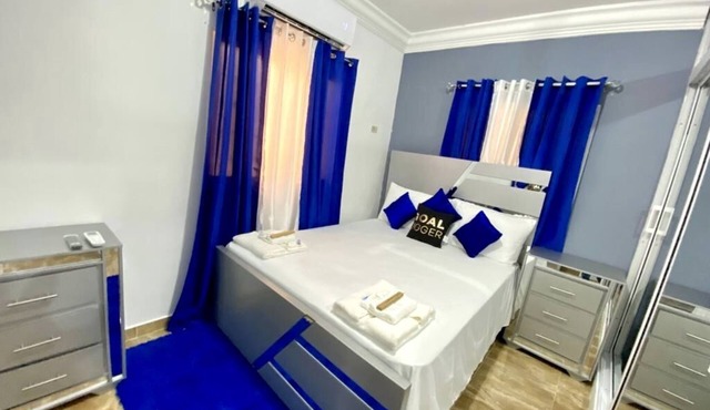 A nice place to stay with a quiet area without traffic noise