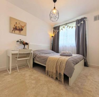 A Nice Room in Edinburgh