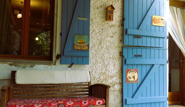 A P'TI PARADISE IN A PROVENCAL DROME 4 + 2 pers.