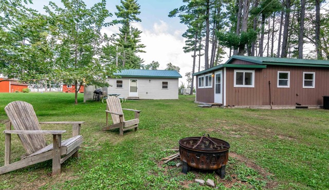 A PAIR OF COZY CABINS WITH PRIVATE PIER ON LAKE PETENWELL