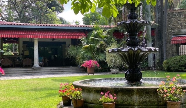 A PARADISE, PRIVATE HACIENDA VILLA