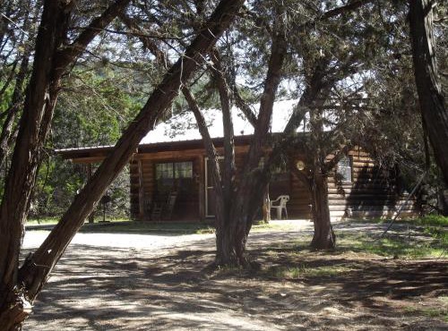 A Peace of Heaven Cabins and RV