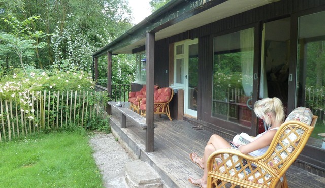 A Peaceful Getaway - Family Friends Pet Friendly Ground Floor Cottage.