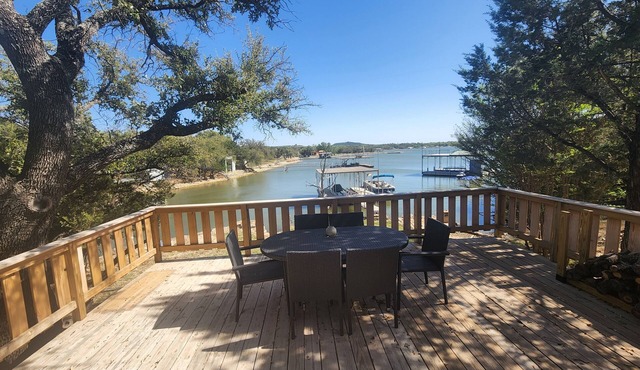 A peaceful, quiet retreat in Elm Creek Cove