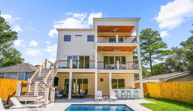 A Pearl in the Sand-Private Pool-5 minute walk to Beach
