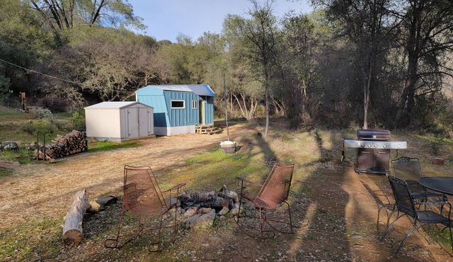 A perfect getaway surrounded by nature and close to town