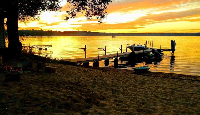 A Perfect lake front Cottage