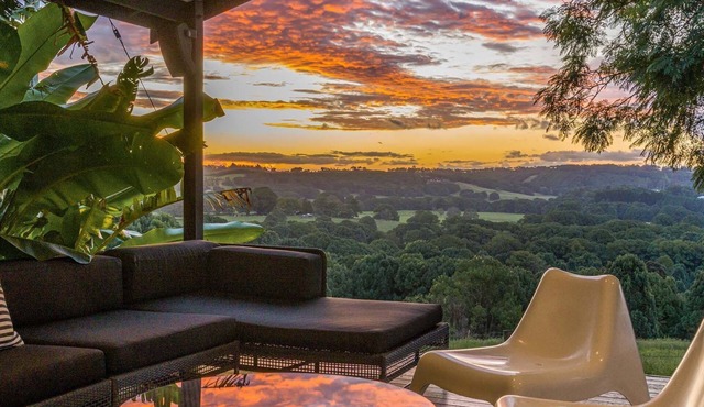 A PERFECT STAY - Aria