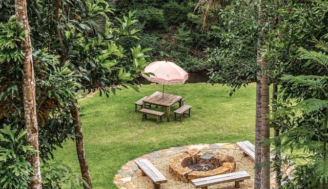 A PERFECT STAY - Charlottes Web