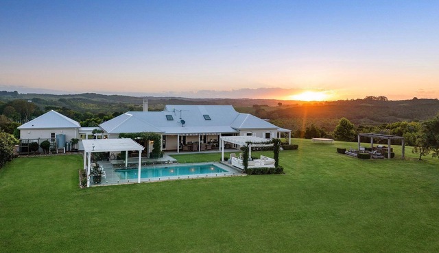 A PERFECT STAY - Tralisan Farm